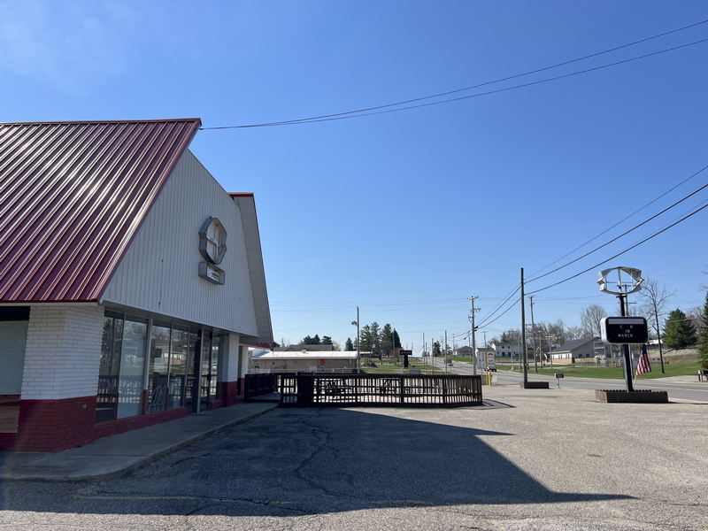 Diary Queen - April 15 2023 Photo (newer photo)